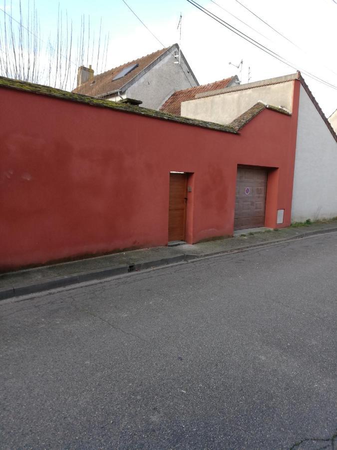 Celine'Home Saint-Germain-sur-Morin Exterior foto