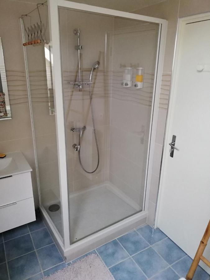 Celine'Home Saint-Germain-sur-Morin Exterior foto
