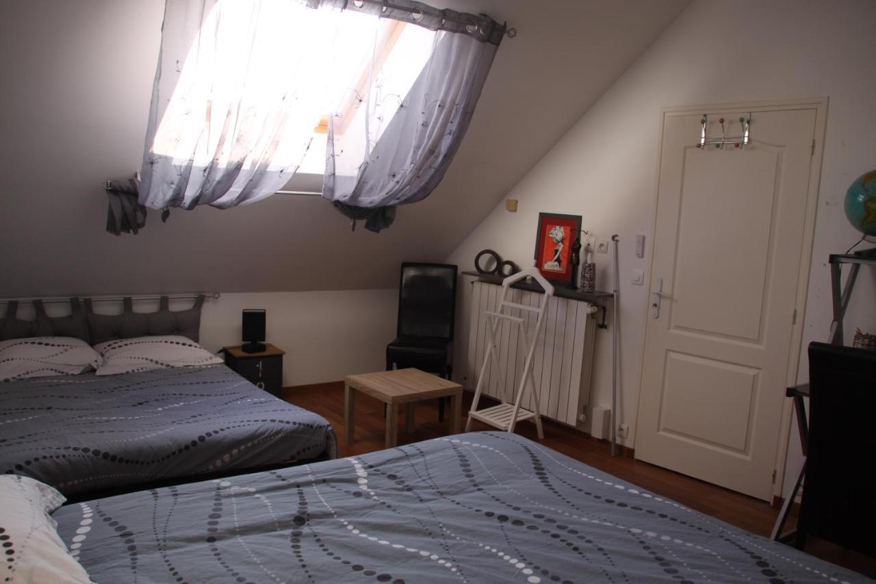 Celine'Home Saint-Germain-sur-Morin Exterior foto